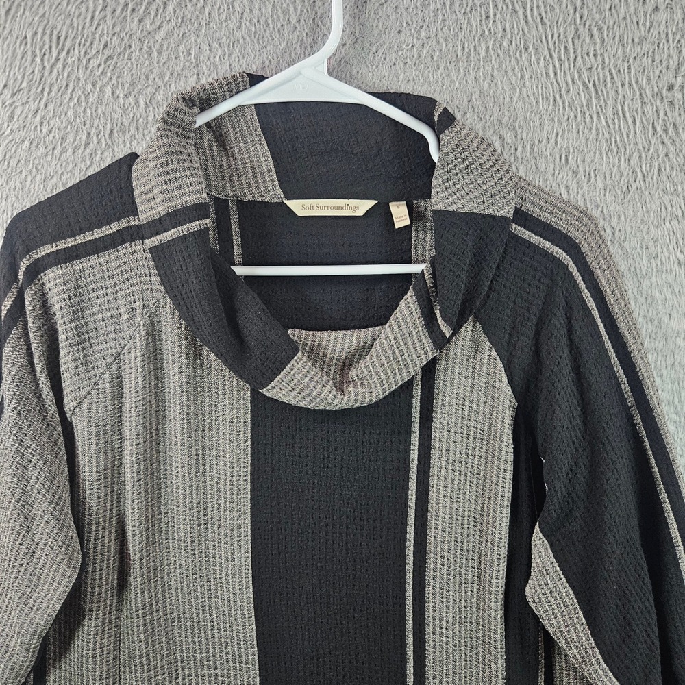 Soft Surroundings Black Gray Striped Tunic Top Women's Large‎ Roll Tab Sleeve - Picture 4 of 11